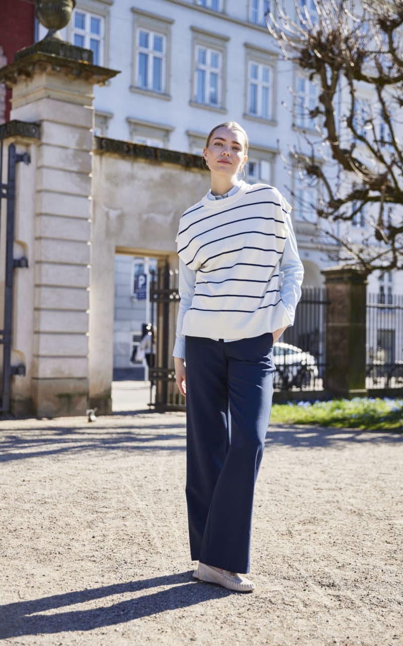 Fransa- Mary Knit Vest in Navy Blazer Stripe - SWEATER &