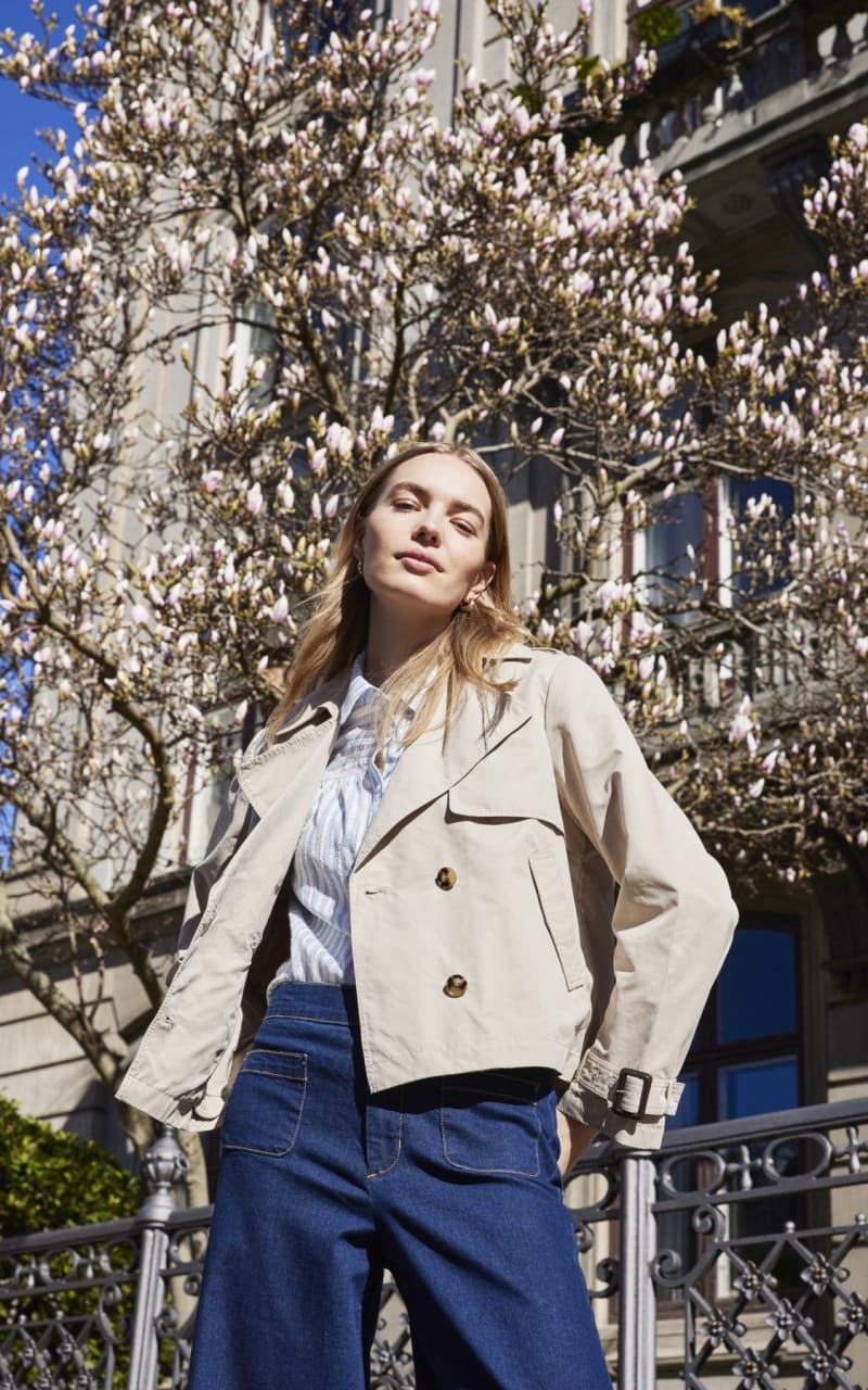 Fransa- Tara Cropped Trench in Oxford Tan - Outerwear