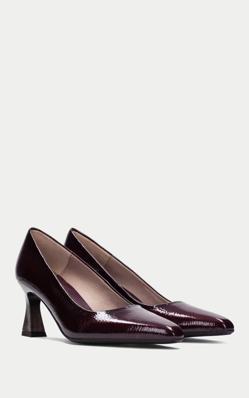 Hispanitas- Dalia Pump in Rio Rioja - footwear