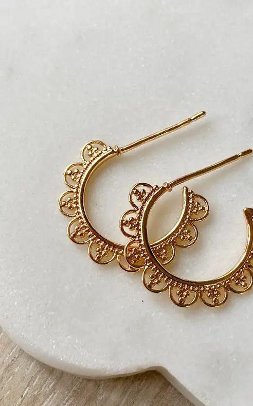 Agaveh- Lace Hoops