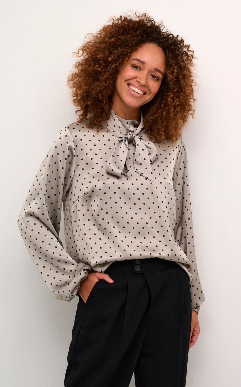 Kaffe- Donna Blouse