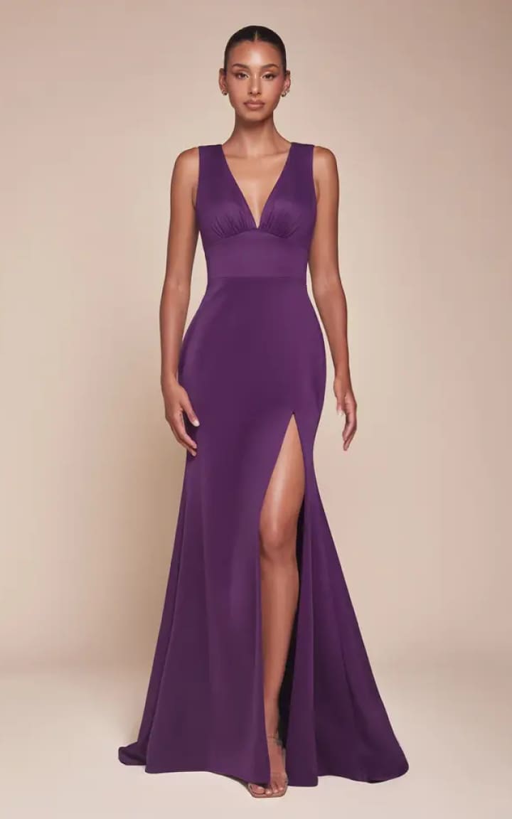 Ladivine- Fitted Cutout Back Sleeveless Slit Gown