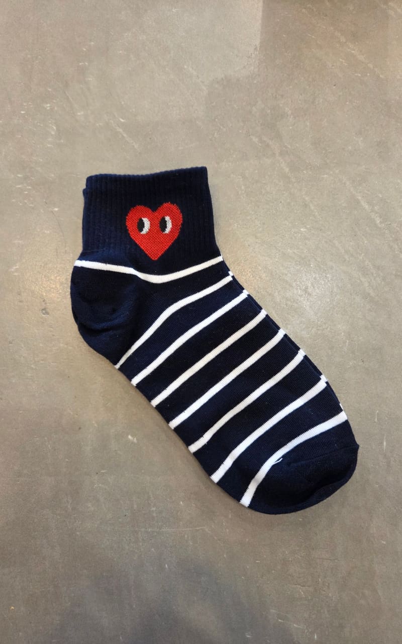 LimLim- Short Looking Heart Sock in Navy - Socks