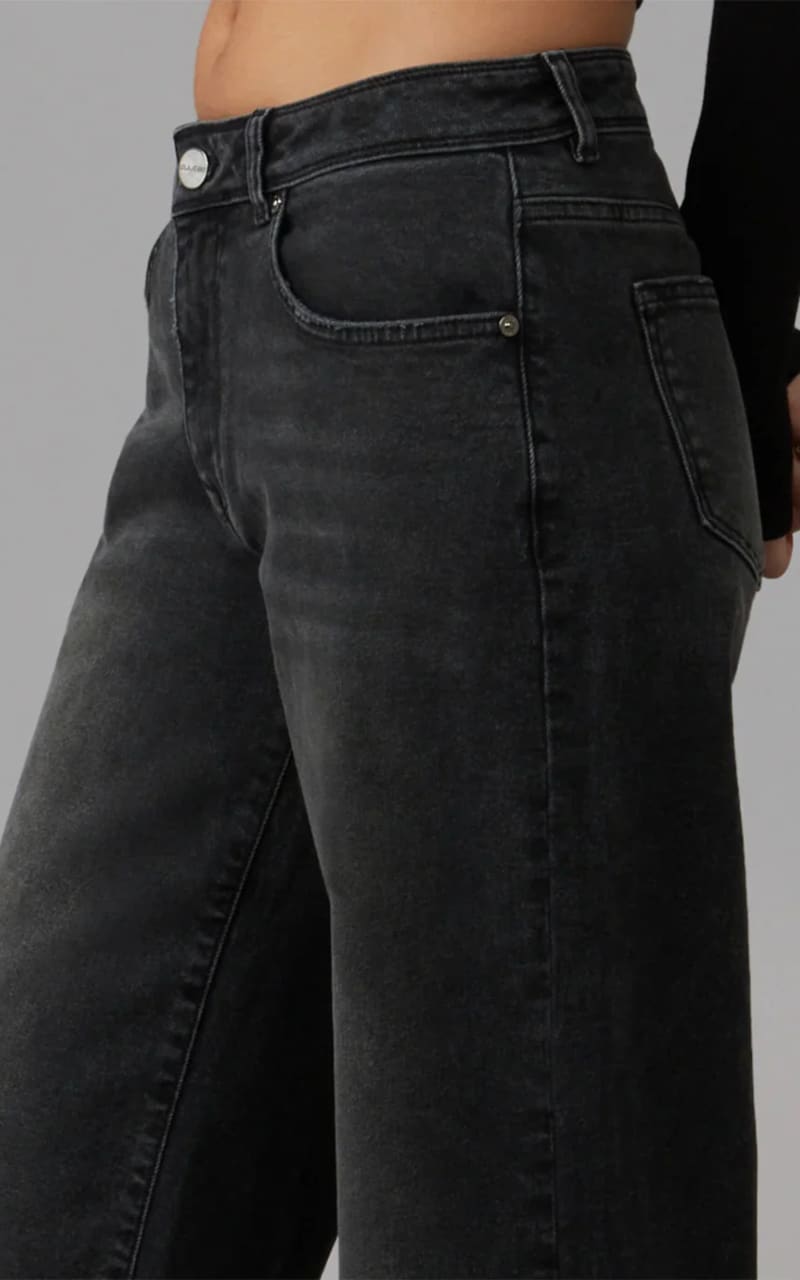 Lola Jeans- Nova Mid Rise Wide Leg Jeans in Black Ash 30’’