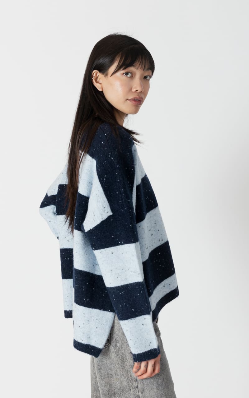 Lyla + Luxe- Ravian Striped Sweater - XS - sweater