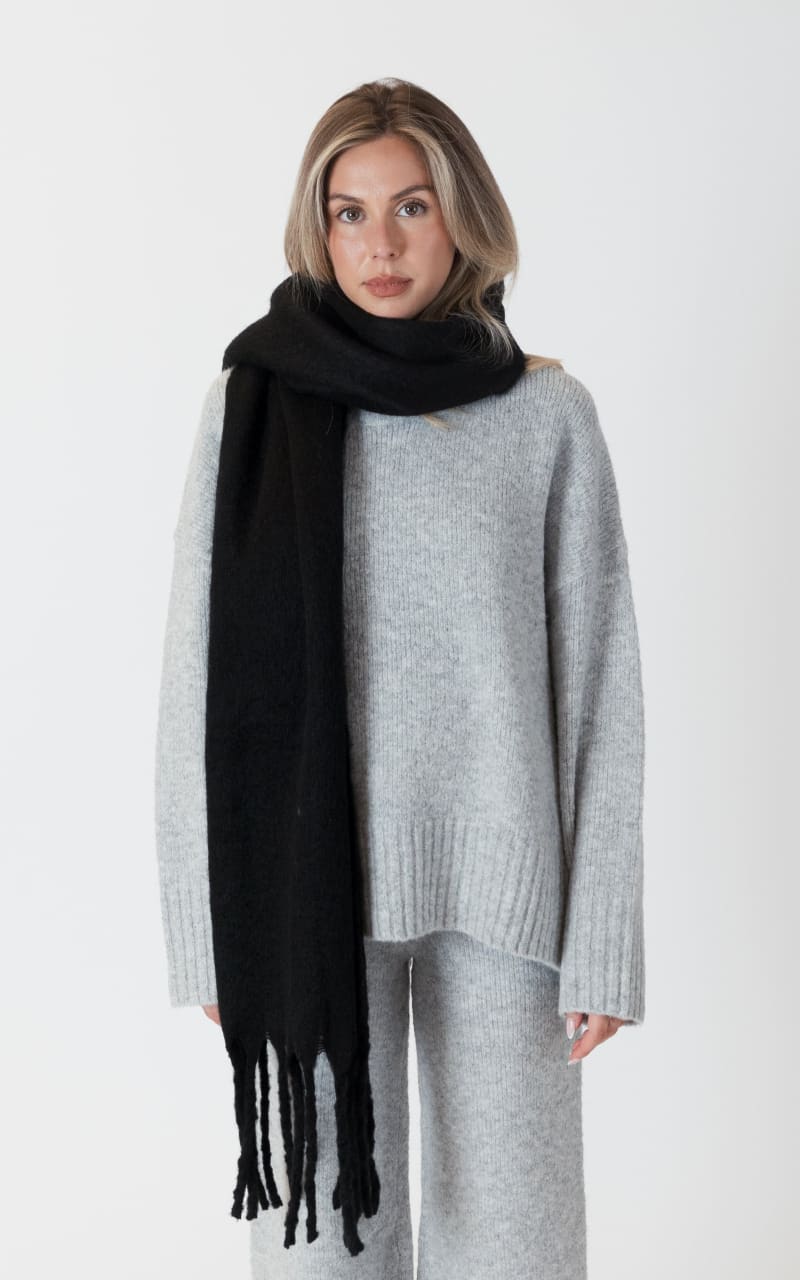 Lyla + Luxe- Solid Scarf - Black