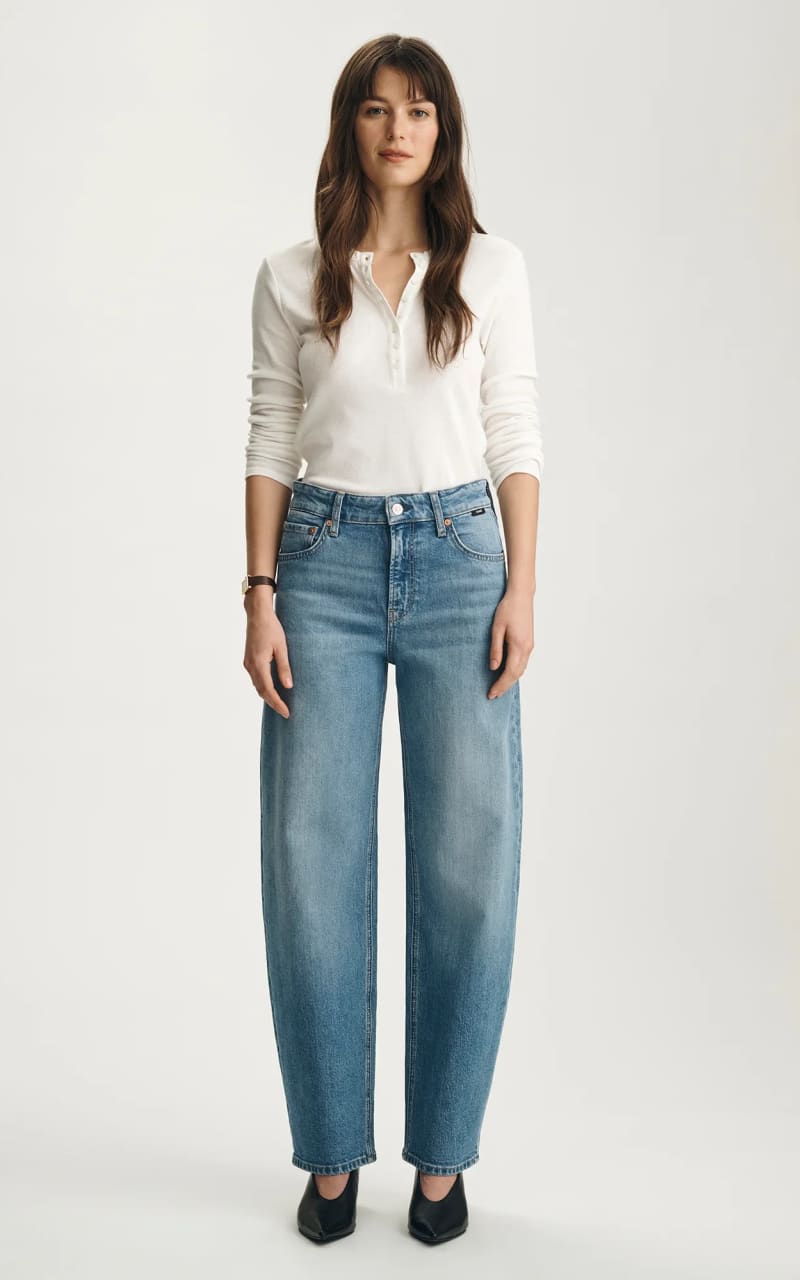 Mavi- Nica Barrel Jeans in Light Brushed Classic Blue