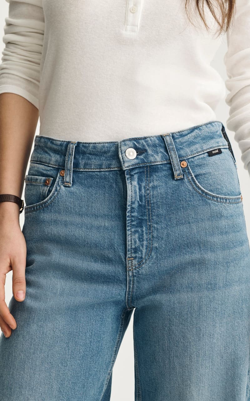 Mavi- Nica Barrel Jeans in Light Brushed Classic Blue