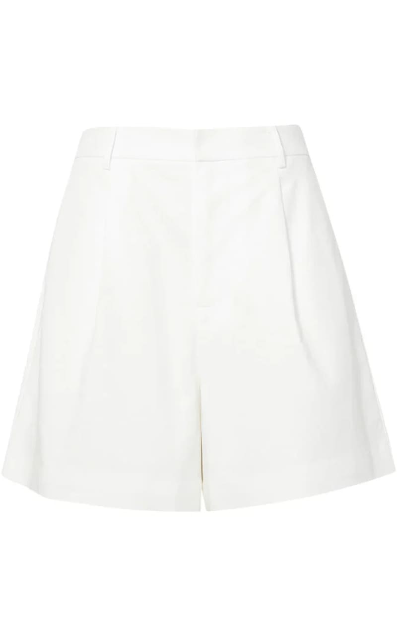MEILLEUR MOMENT- A-Line Shorts in White - & Skorts