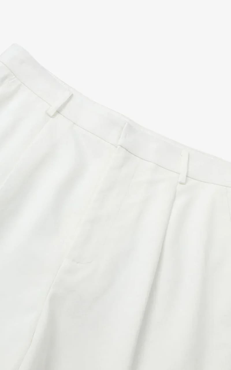 MEILLEUR MOMENT- A-Line Shorts in White - & Skorts