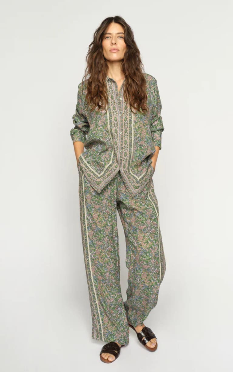 Mos Mosh- Bala Flowish Orchid Pant in Turf Green