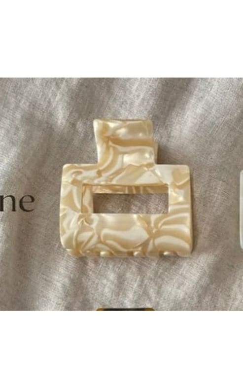 Namaste- Small Creme Clip - BONE - accessories