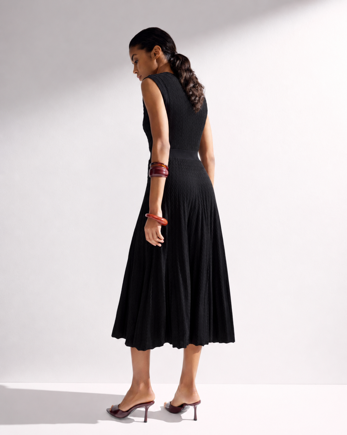 25 UNION- Estel Knitted Midi Dress in Black