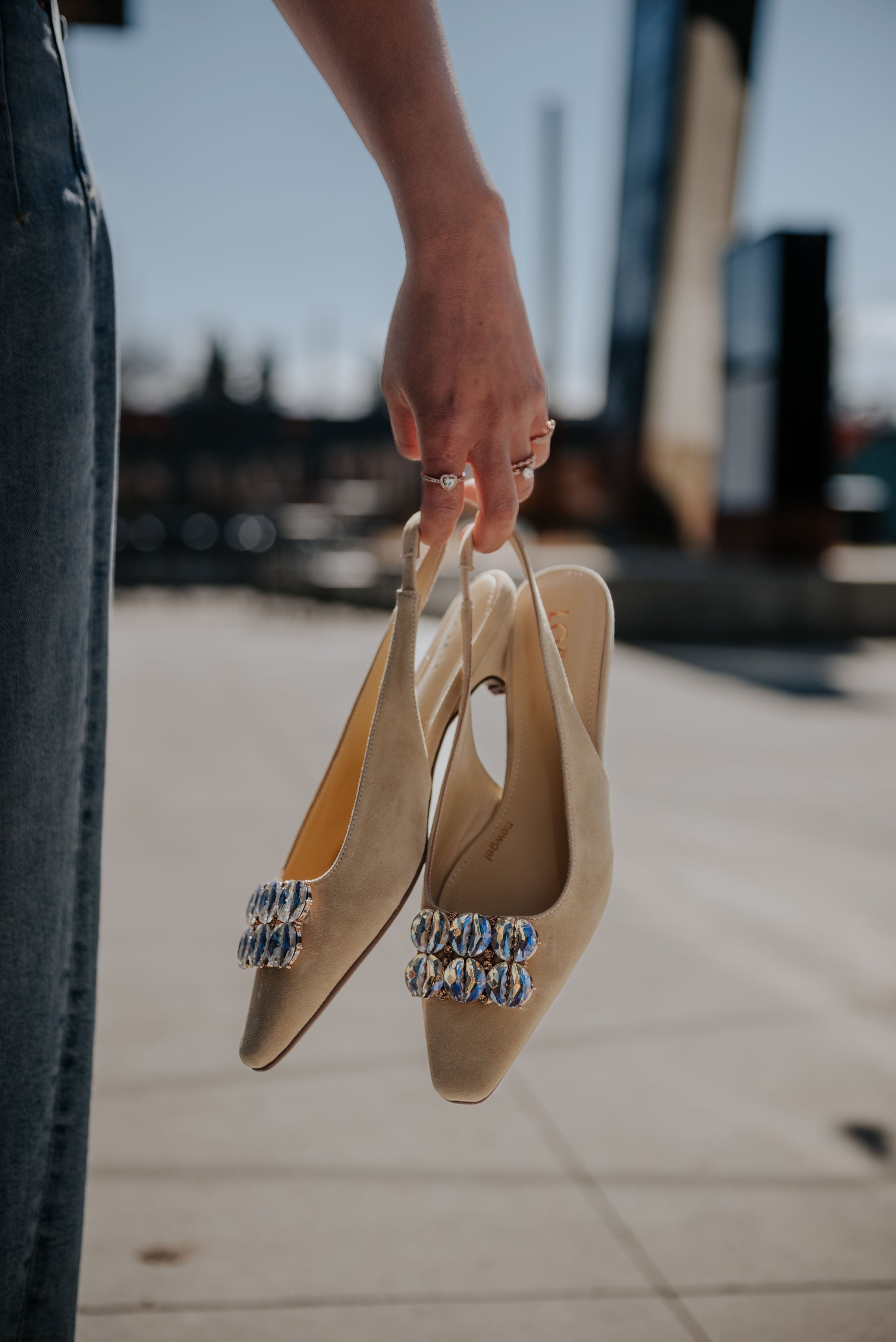 Lodi- Eridano Suede Slingbacks in Ante Brule