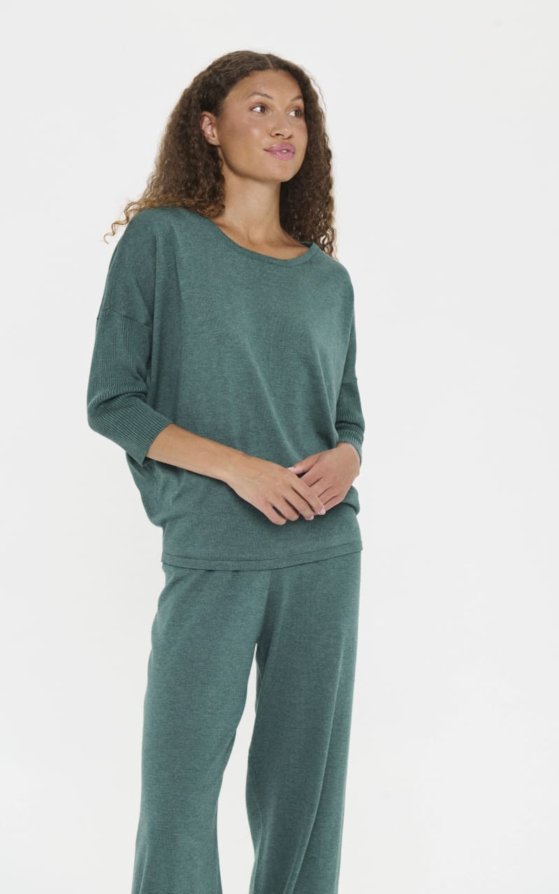 Saint Tropez- Mila Round Neck Pullover in June Bug Melange