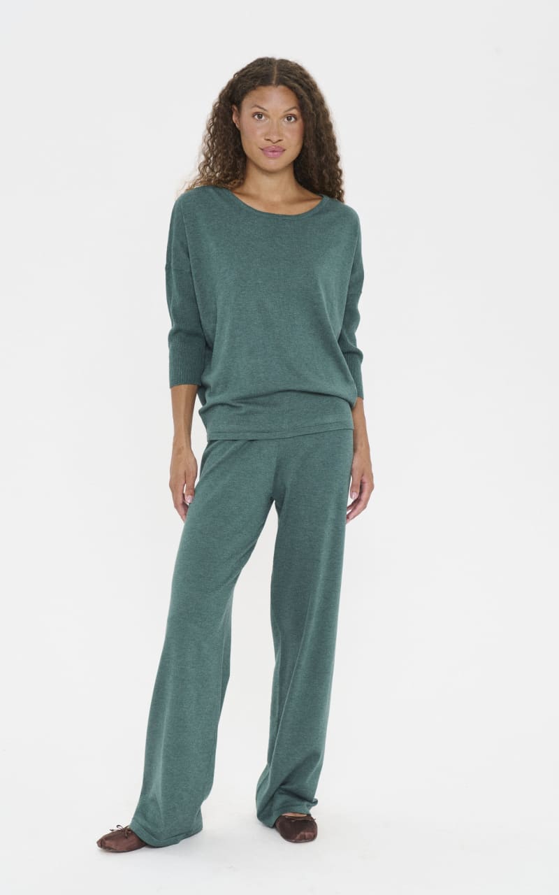 Saint Tropez- Mila Round Neck Pullover in June Bug Melange