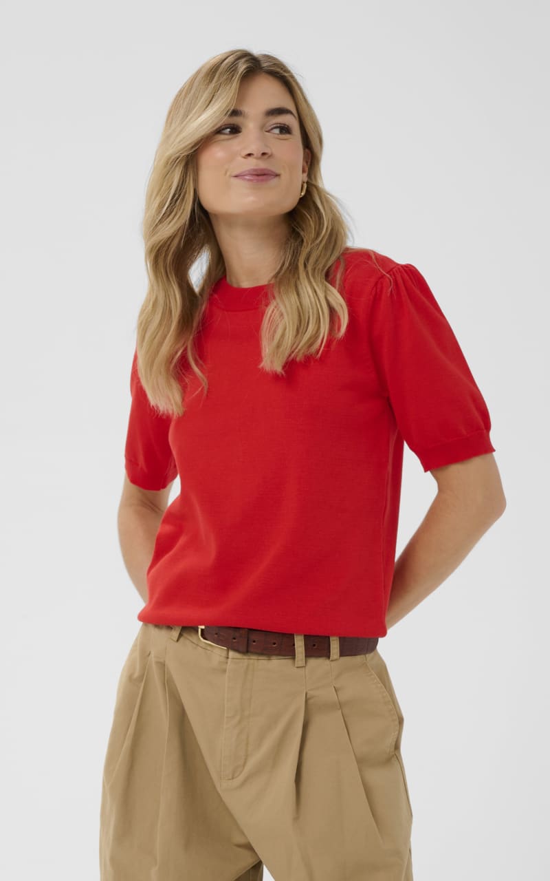 Saint Tropez- Mila Short Sleeve Sweater in Valiant Poppy
