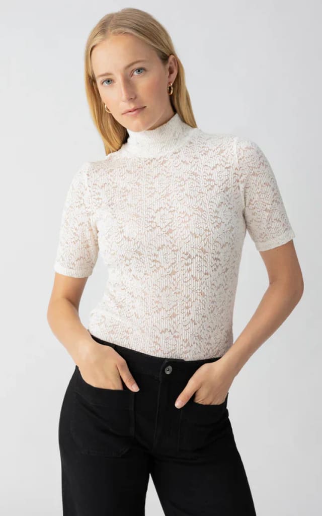 Sanctuary- Short Sleeve Lace Mock Knit Top - Chalk / XS