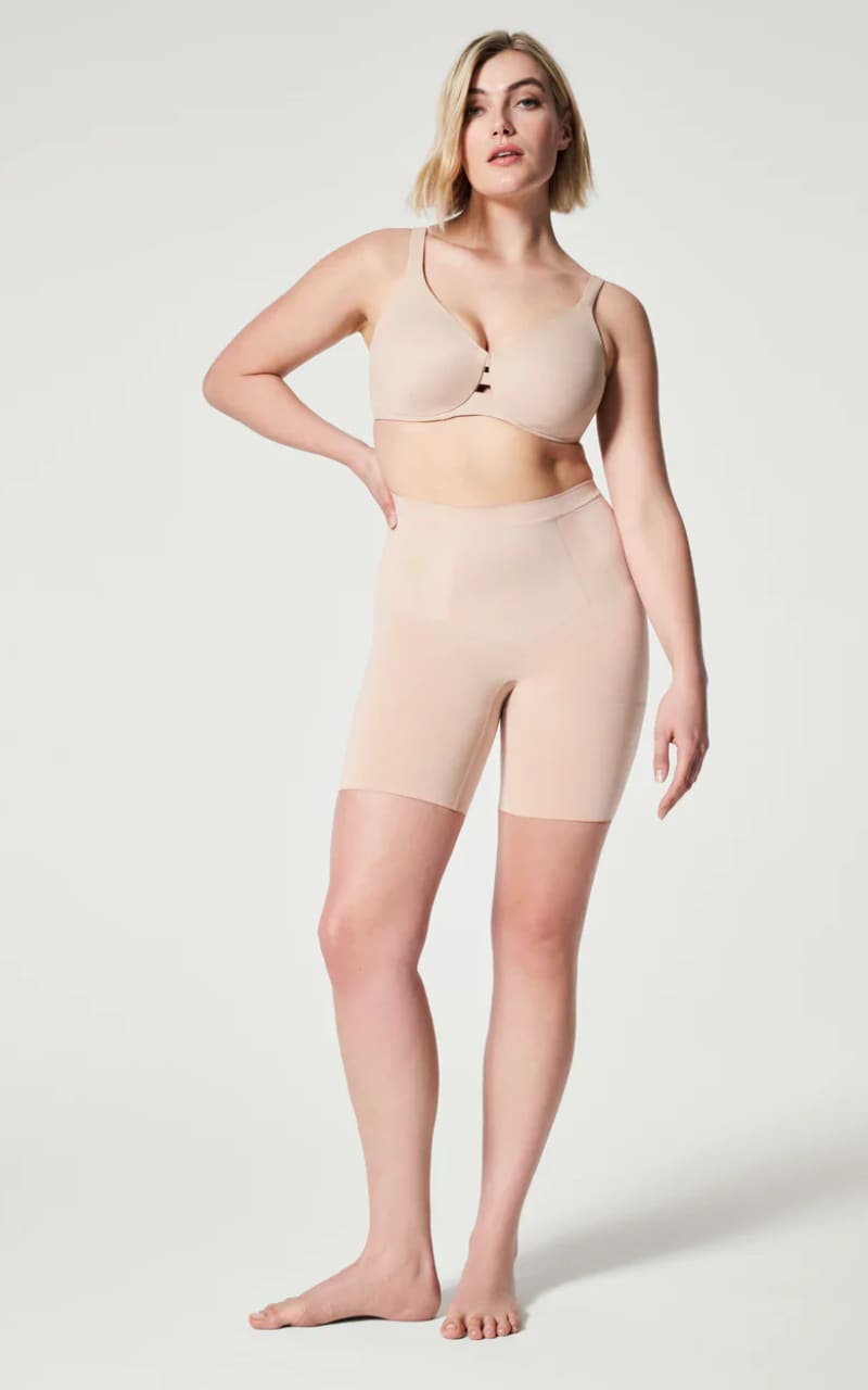 Spanx - OnCore Sculpting Mid-Thigh Short - Shapewear