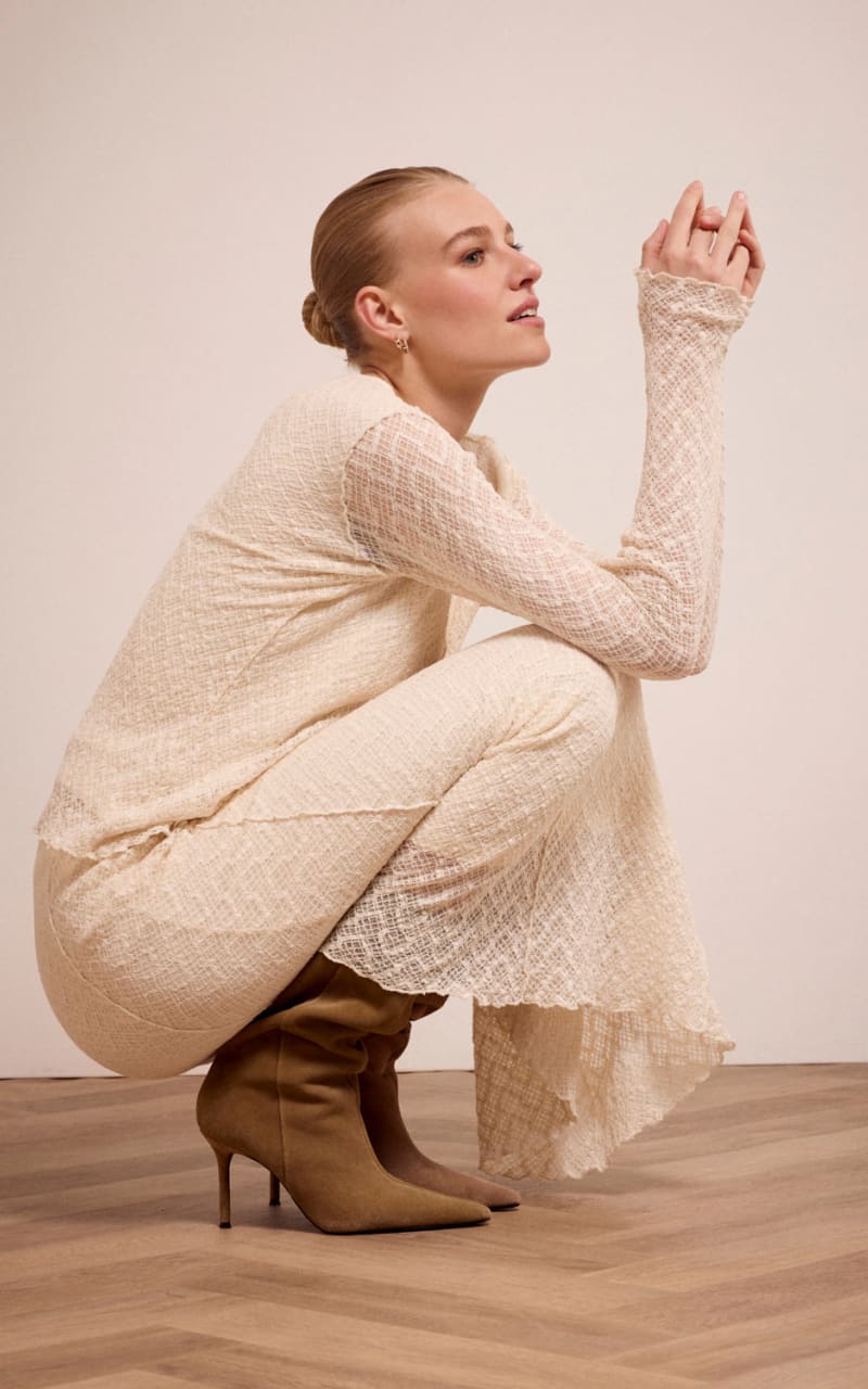 Tramontana Stretch Lace Skirt in Stone
