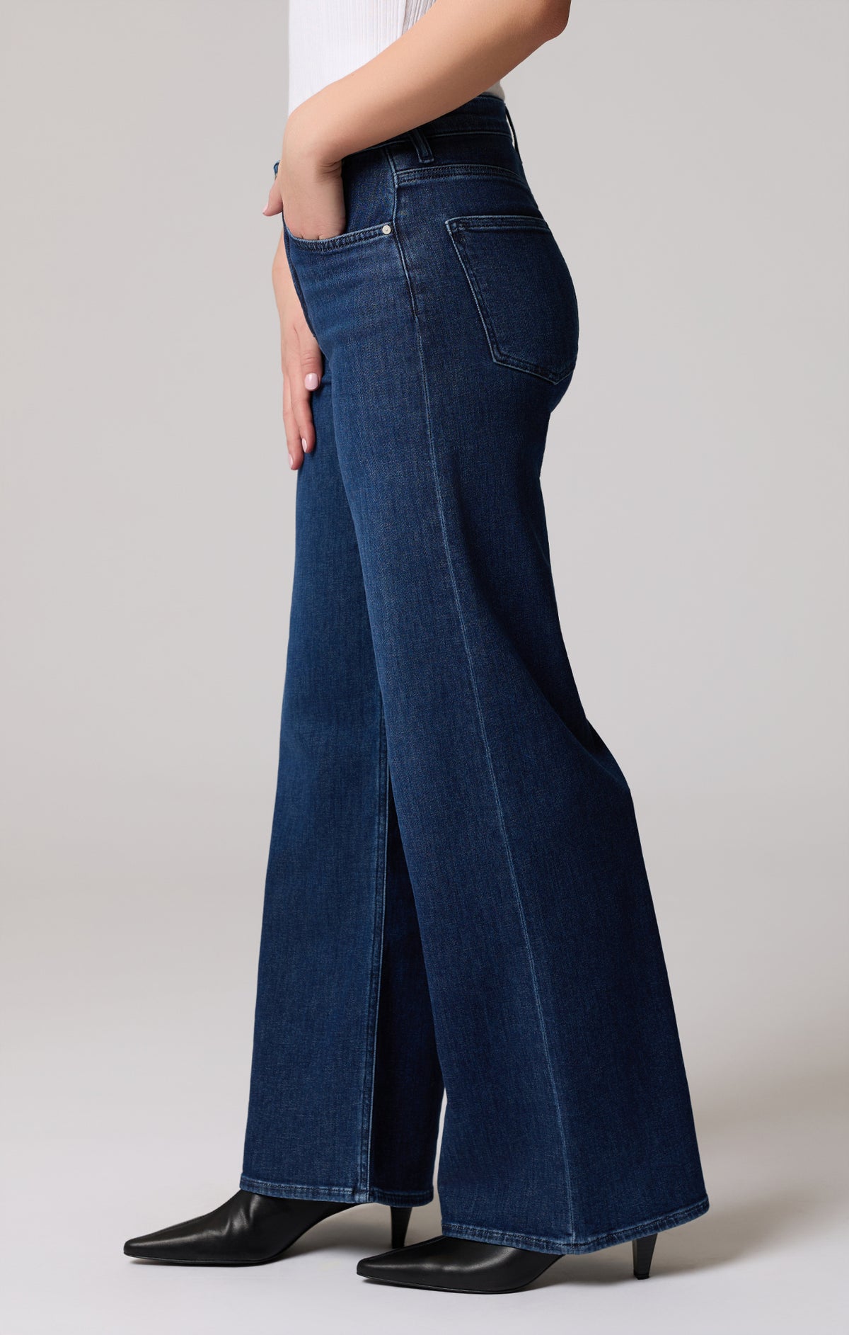 Mavi- Florida Mid Rise Wide Leg Jeans in Deep Cashmere Lite 32" Inseam