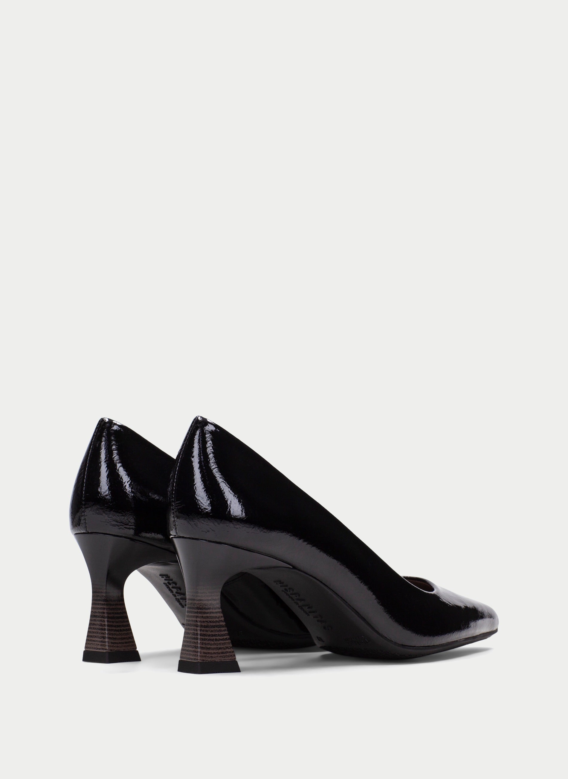 Hispanitas- Dalia Pump in Rock Black