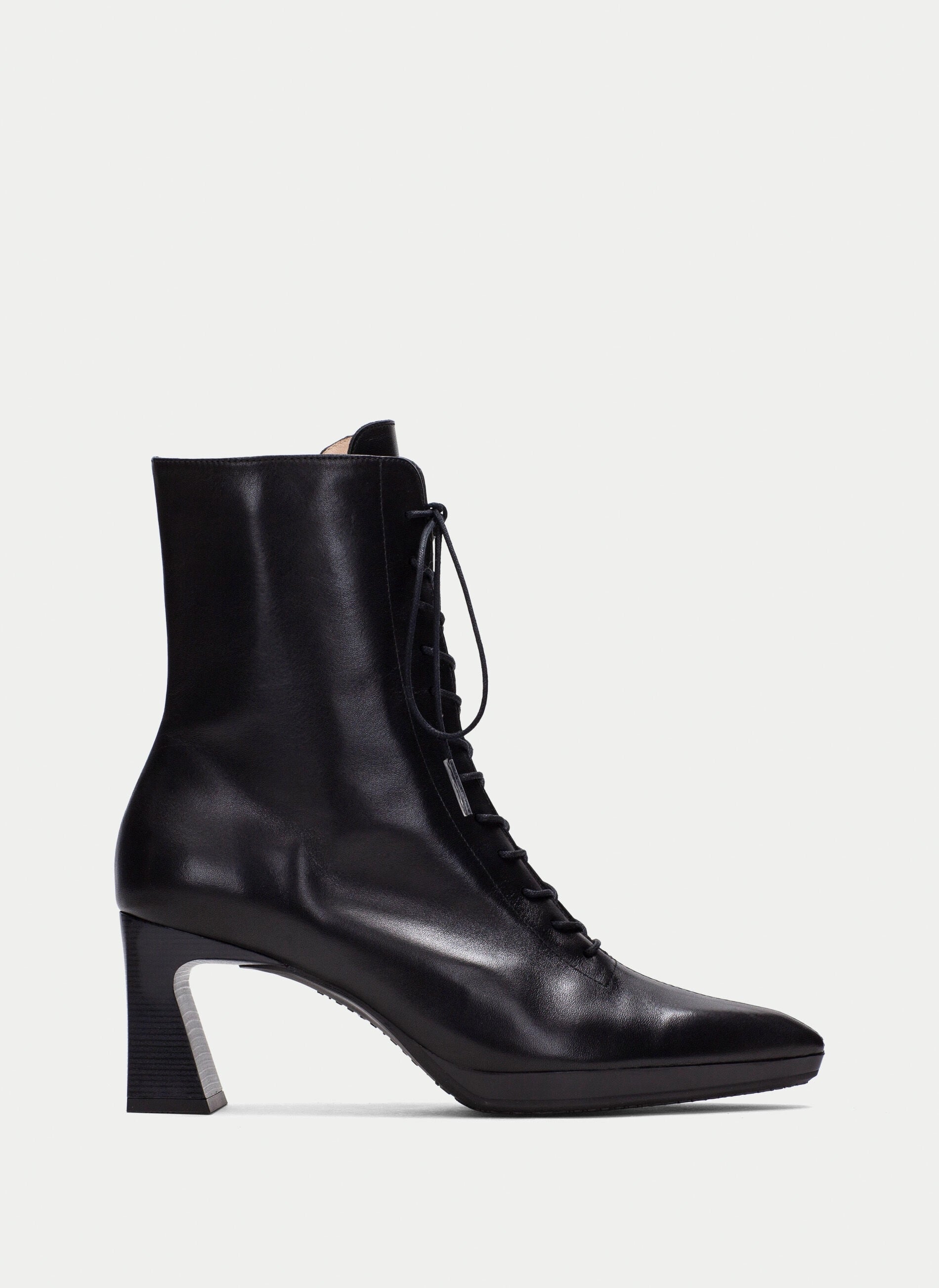 Hispanitas- Atlanta Lace Up Ankle Boots
