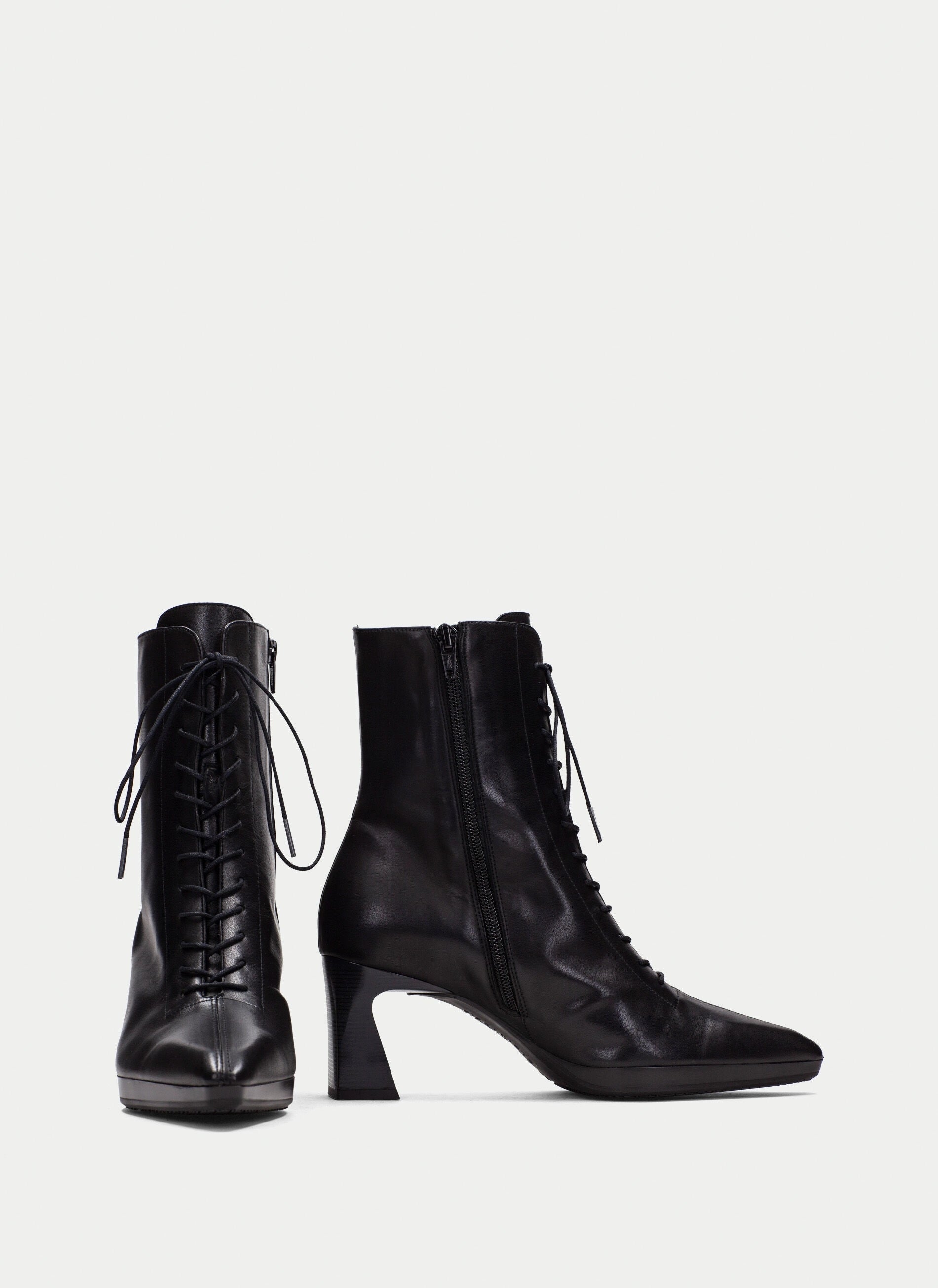 Hispanitas- Atlanta Lace Up Ankle Boots