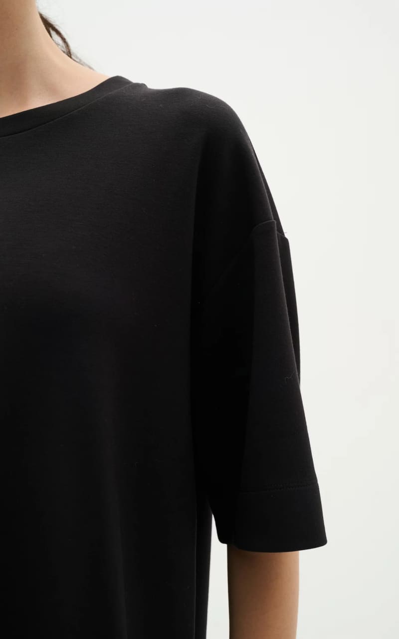 InWear- Pannie Oversized T-Shirt in Black - T-SHIRT & TANK