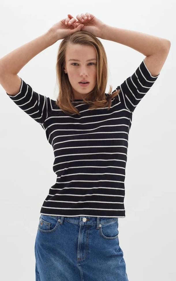 In Wear- Striped Dagnal Tshirt - Top