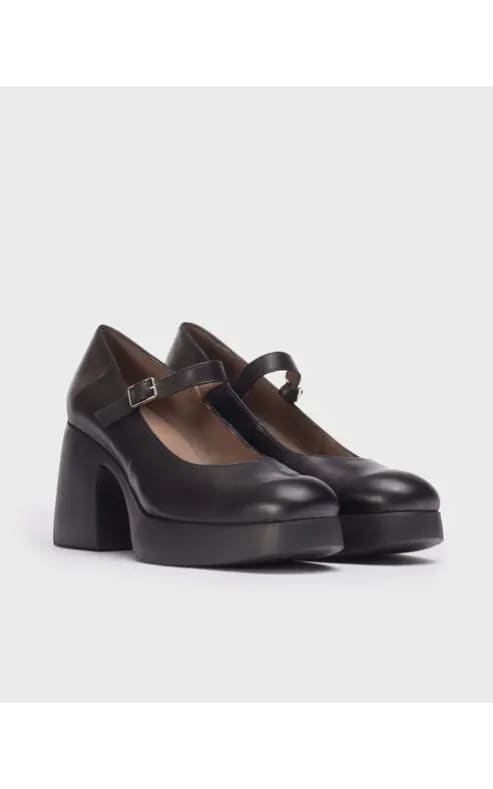 Wonders- Buckle Strap Mary Jane in Iseo Negro - footwear