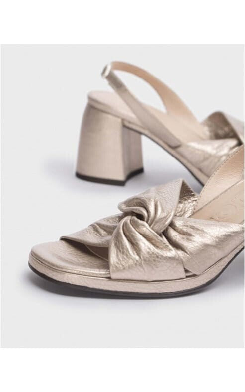 Wonders- Chunky Heel Sandal in Glow Platino - footwear