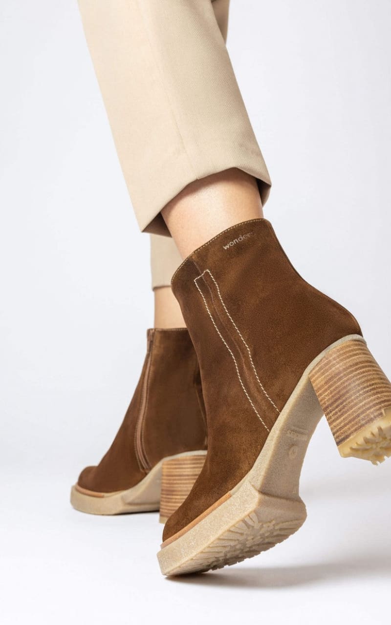 Wonders- Verona Boot in Luxe Cappuccino Suede - footwear