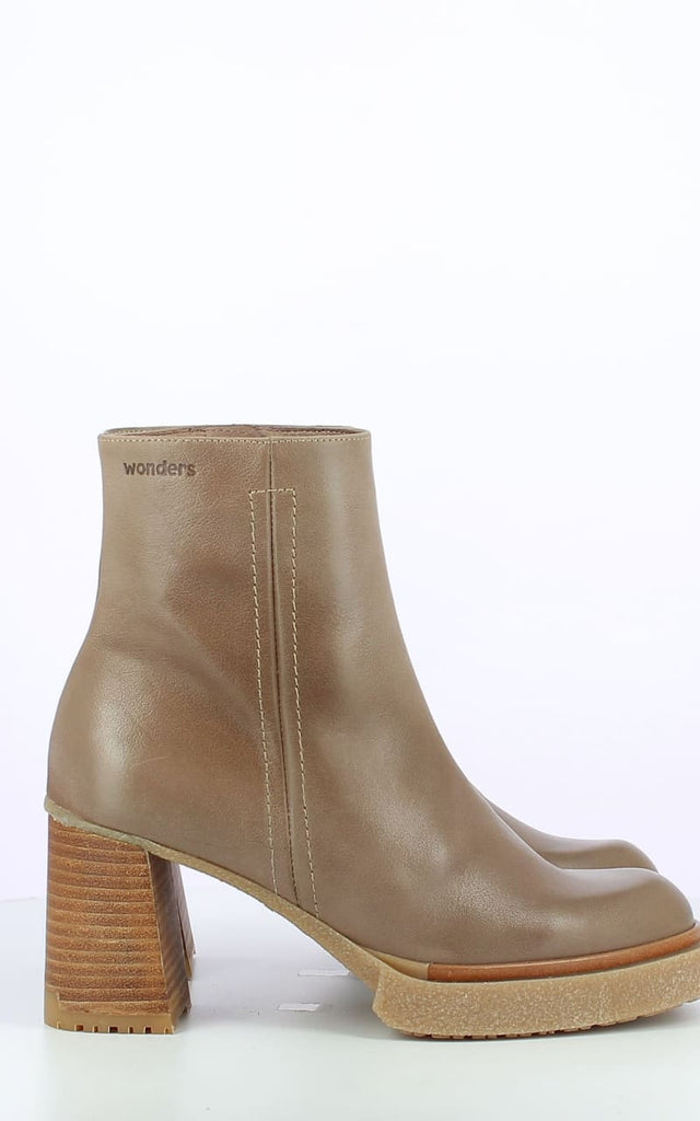 Wonders- Verona Boot in Taupe - footwear