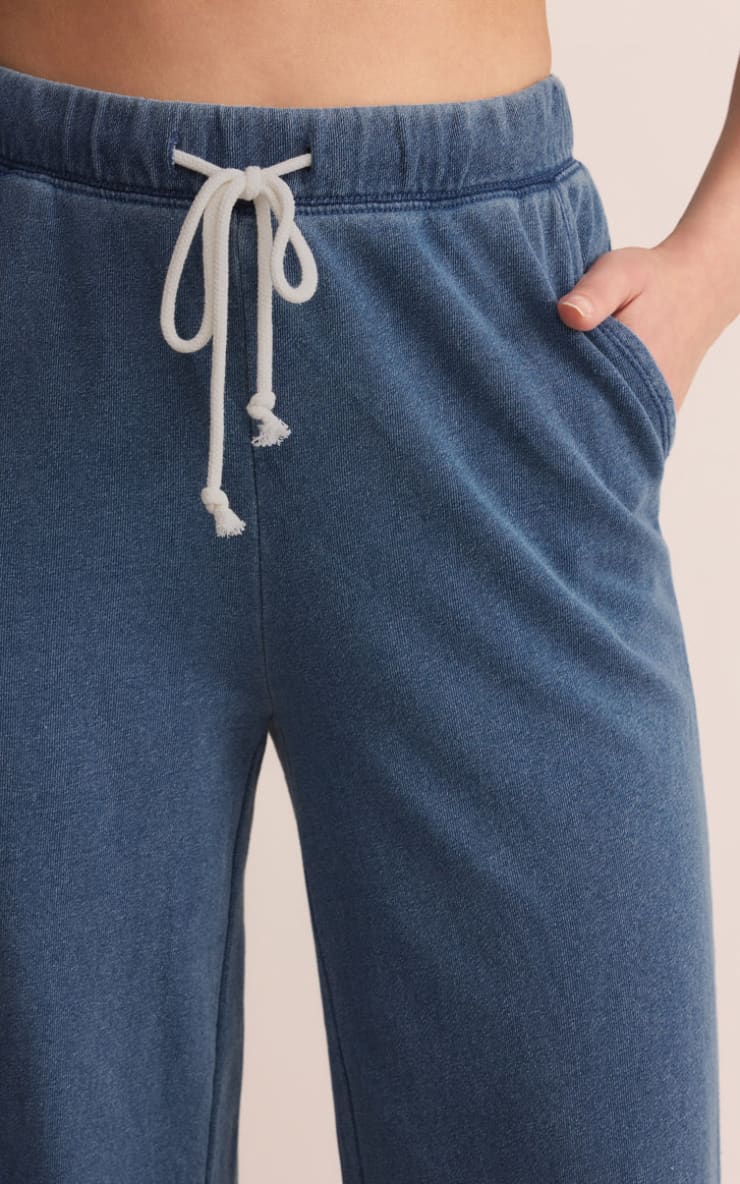 Z SUPPLY- Hunter Knit Denim Pant in Vintage Indigo | floc boutique