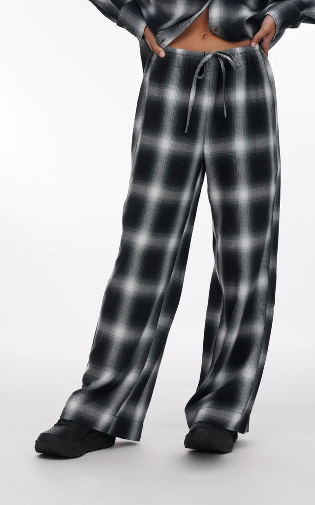 Paper Label - Murray Flannel Pant - BOTTOM