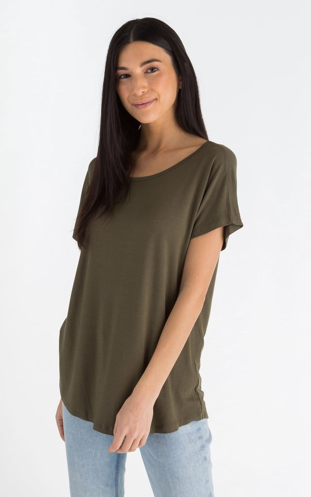 The Roster - Beauty in Your Heart Scoop Neck Tee Evergreen -