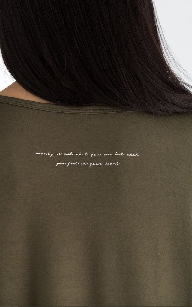The Roster - Beauty in Your Heart Scoop Neck Tee Evergreen -