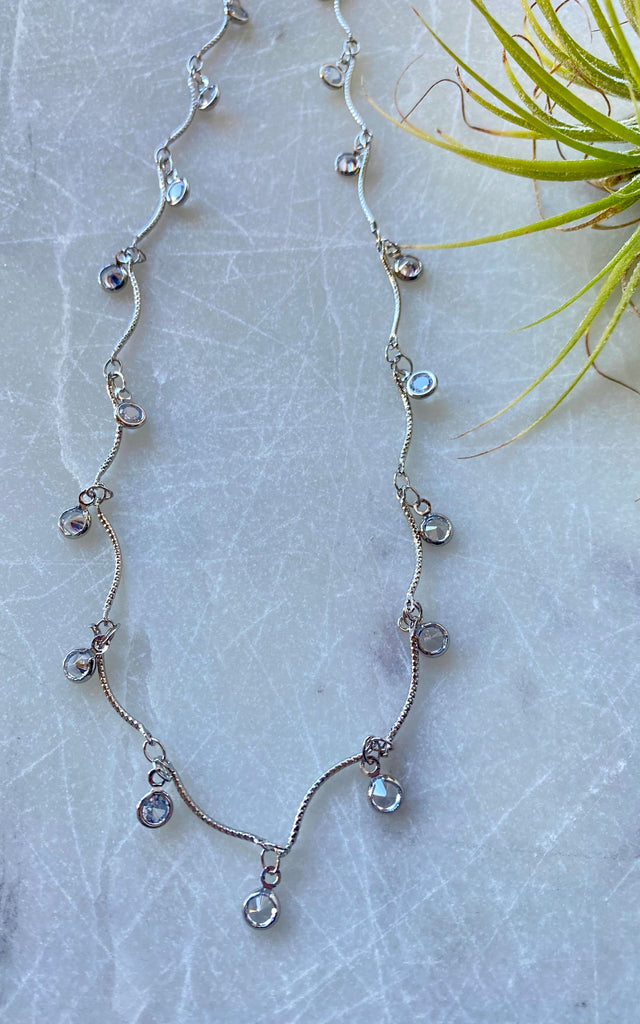 Twisted Baubles - Scalloped Satellite Silver Necklace -