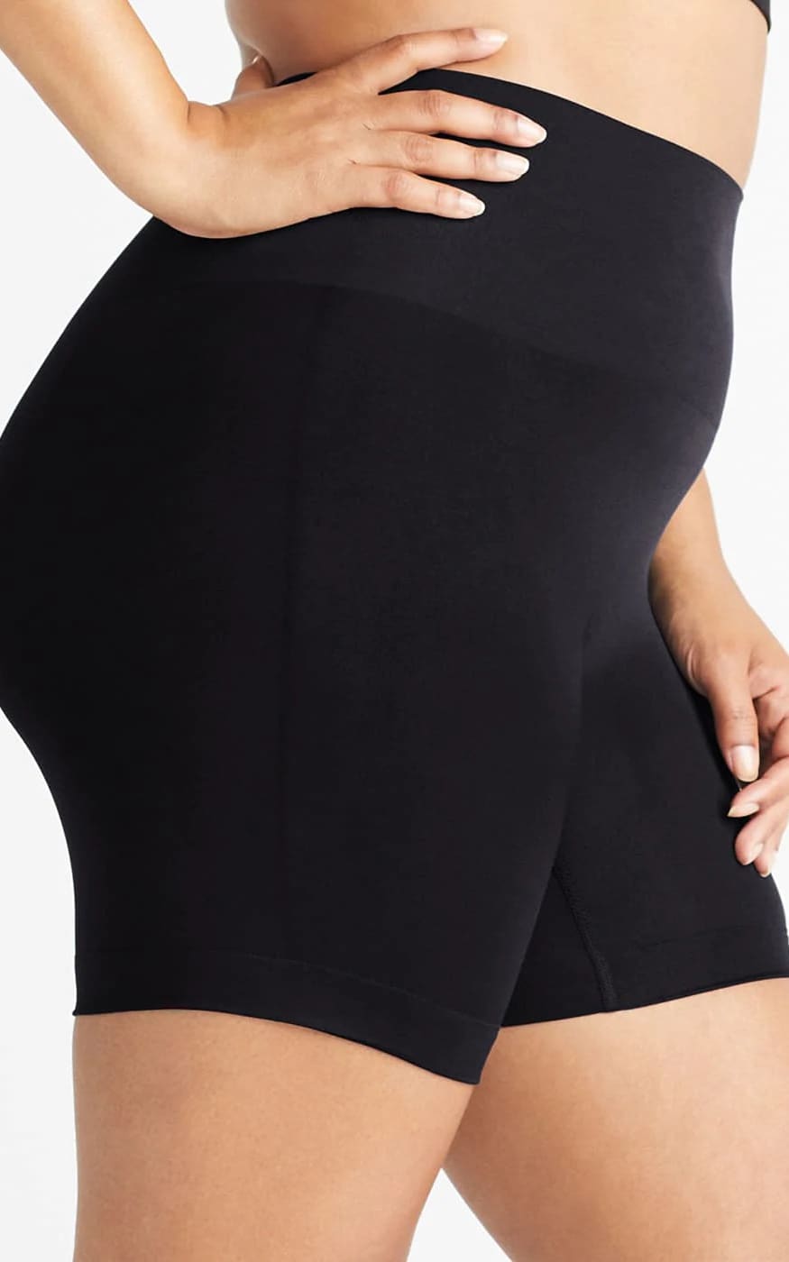 Yummie - Ultralight Seamless Shaping Short - Shapewear